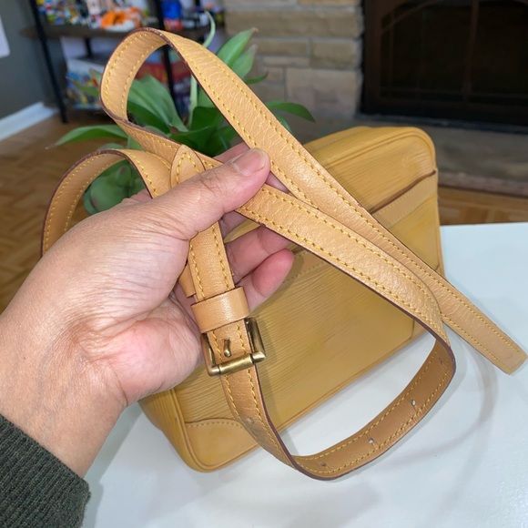 ❤️authentic lv - Picture 11 of 16